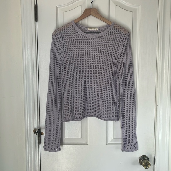 The Salty Babe | Jackie Too Open Knit Lavender Crew Neck Sweater Medium Hawaii - Picture 2 of 8